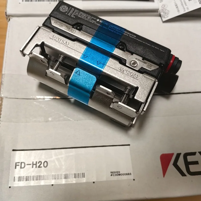 1PC NEW KEYENCE FD-H20 FDH20 Clamp on Flow Sensor #Xing