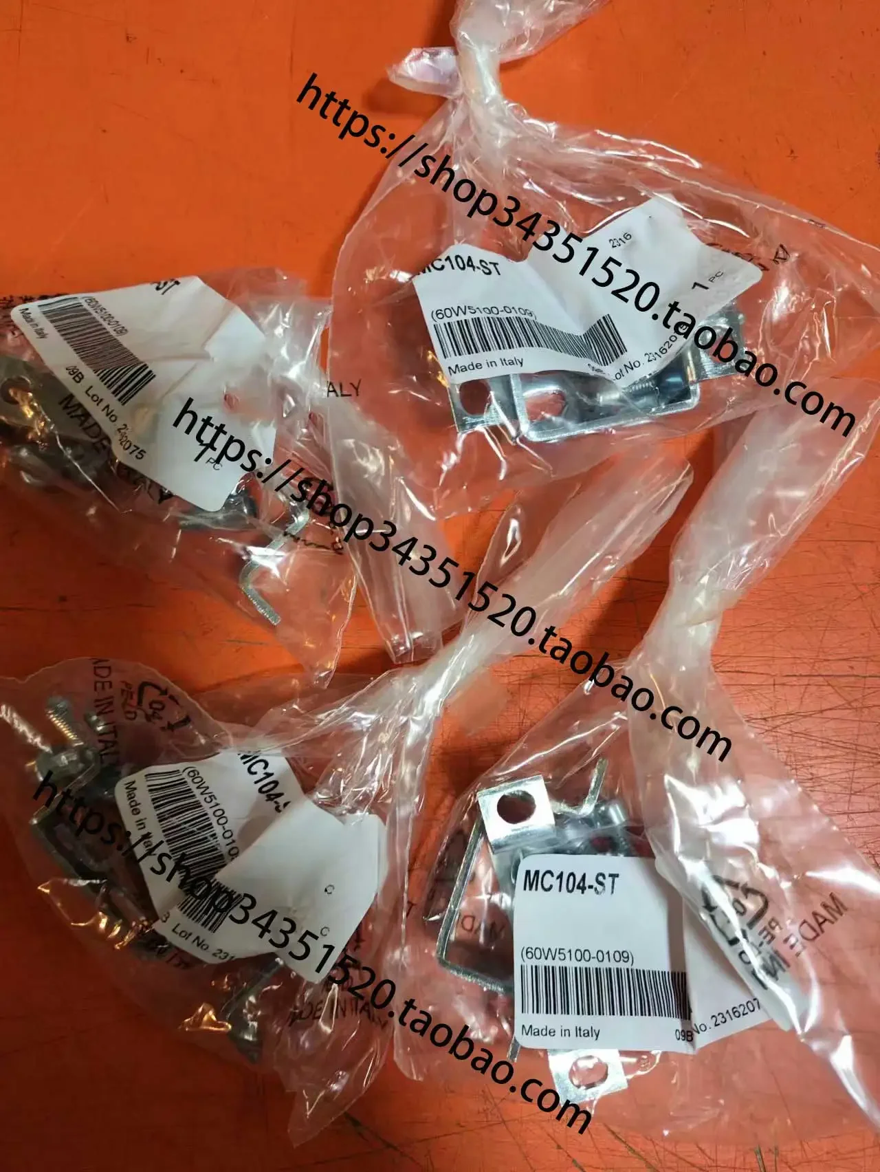 

2025.4Customized Camozzi MC104-ST Mounting Bracket Camozzi MC104-FL End Flange Attachment
