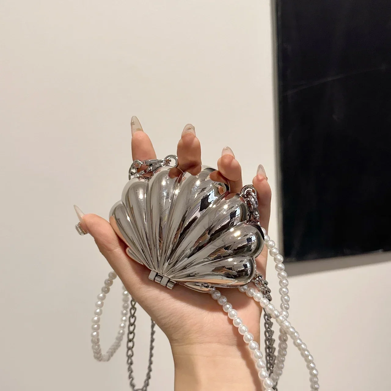 

Стильная однотонная пригородная сумка через плечо, элегантная минималистичная винтажная кожаная женская роскошная сумка-тоут