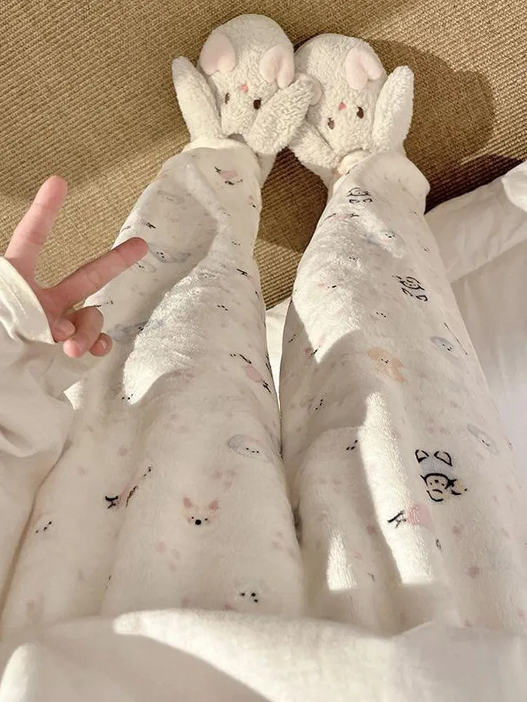 

Soft Coral Fleece Women's Sleepwear Cartoon Doggies Pattern Snug Fit Long Pants Autumn Winter Warmth Outerwear Home Leisure