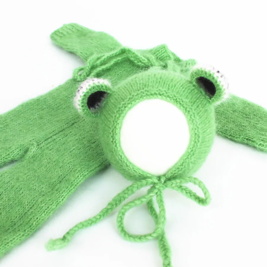 Cute Newborn Frog Clothing Set Newborn  Photography Props Handmade Baby Photo Costume