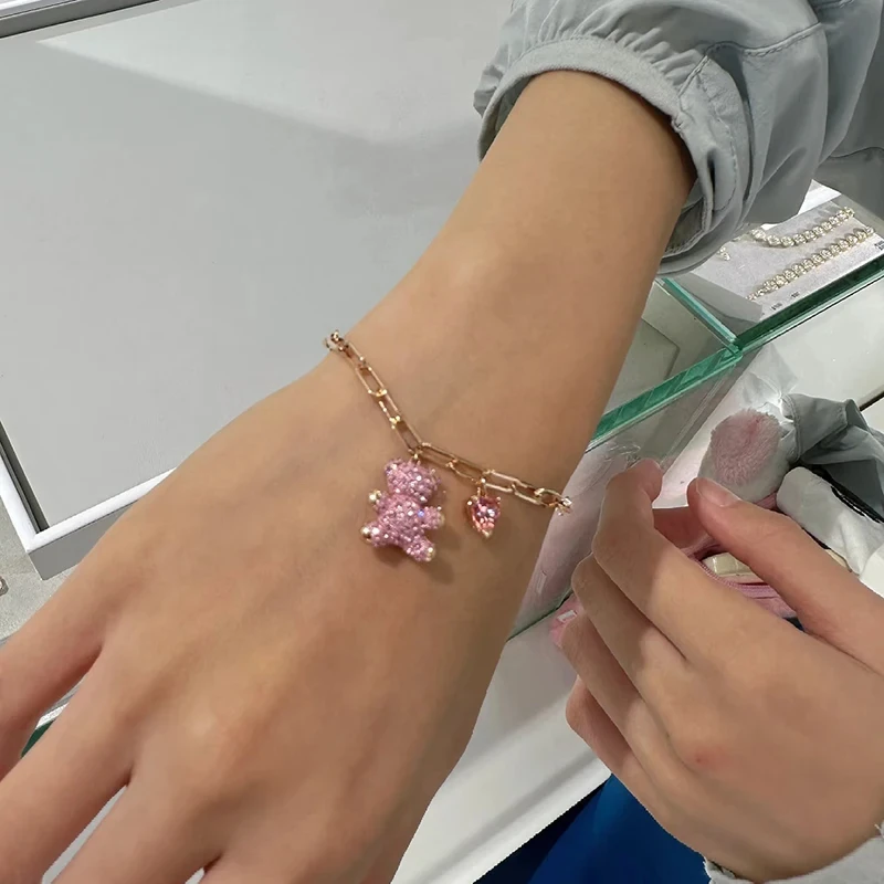 New Clover Rose Gold Diamond Set Romantic Heart shaped Crystal Mixed Cutting Retro Exquisite Crystal Bracelet view 4