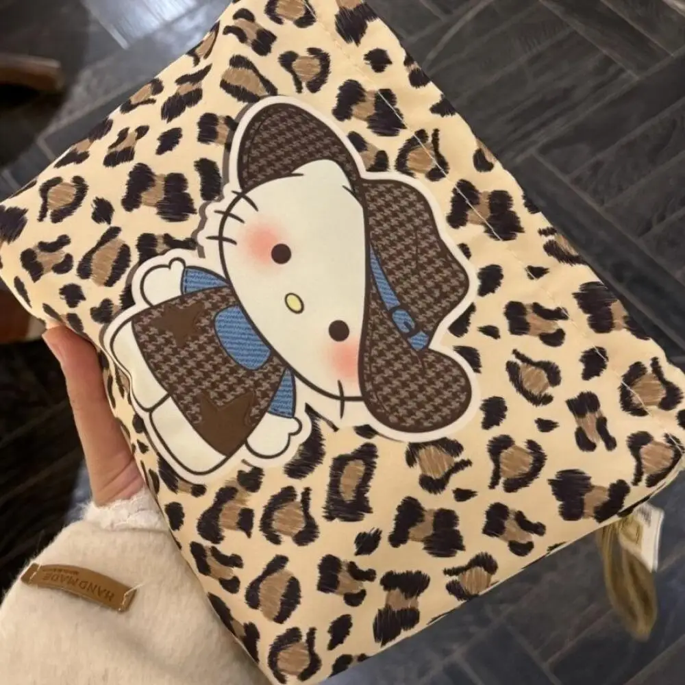 

Новая сумка Sanrio Hello Kitty с леопардовым принтом Kitty, большая вместительная косметичка, портативная сумка для хранения, сумка для наушников, кошелек для монет