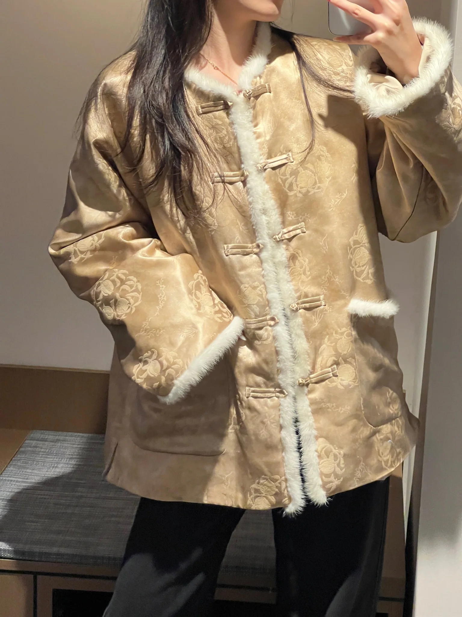 

Thiened Silk Wool Tussah Silk Cotton Jaet Autumn Winter Warm Outerwear Women's Sle 2025 New Faion Winter Coat