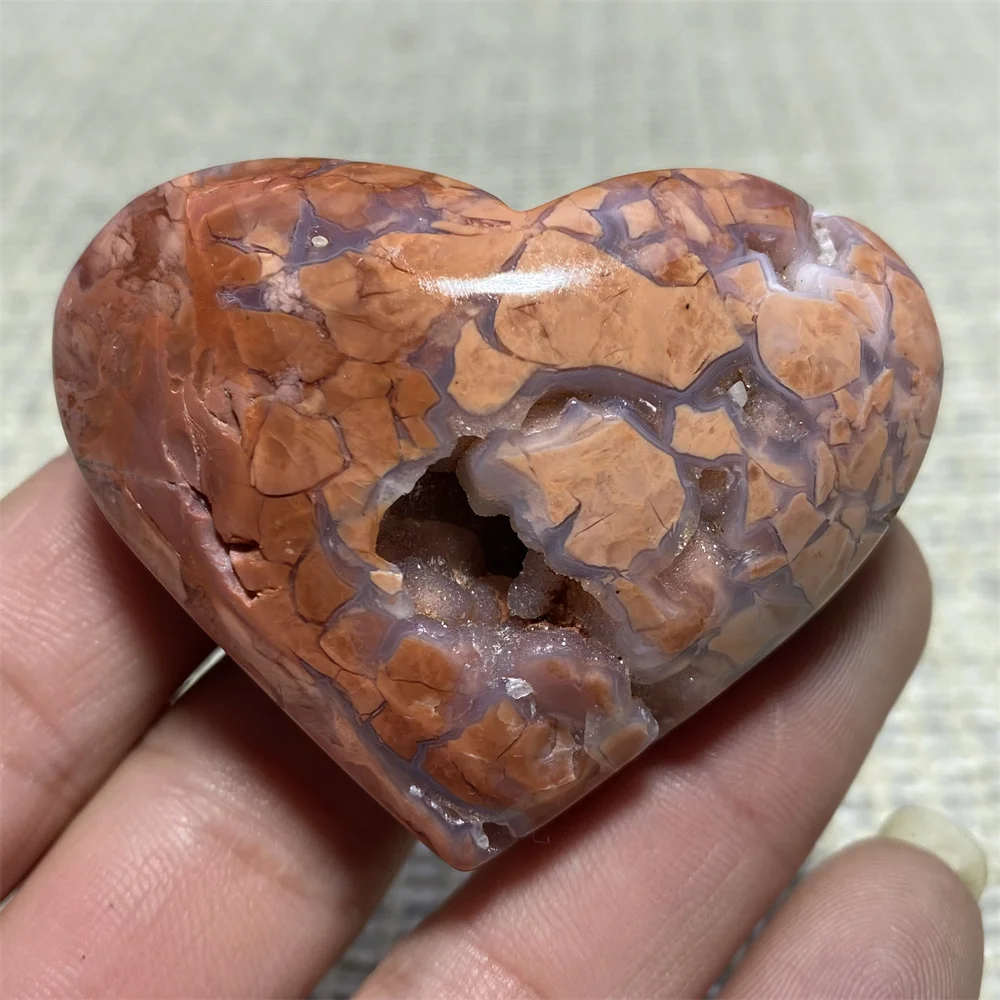 Heart Shaped Pink Flower Agate Palm Stone Natural Mineral Gem Specimen Polishing process Decorative Spiritual Meditation
