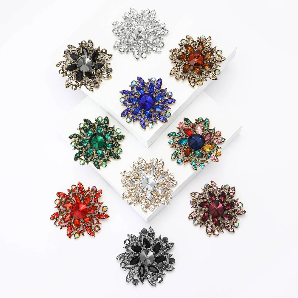 Multi‑color Vintage Flower Rhinestone Brooch Shiny Crystal Pin for Women Coat Dress Suit Decor Holiday Jewelry Gift