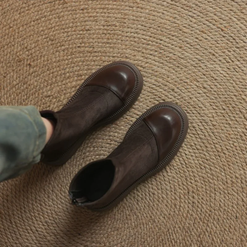 2026 النساء حذاء من الجلد حذاء بكعب سميك جولة تو أسود براون سيدة عادية الخريف الشتاء أحذية دافئة حجم 41