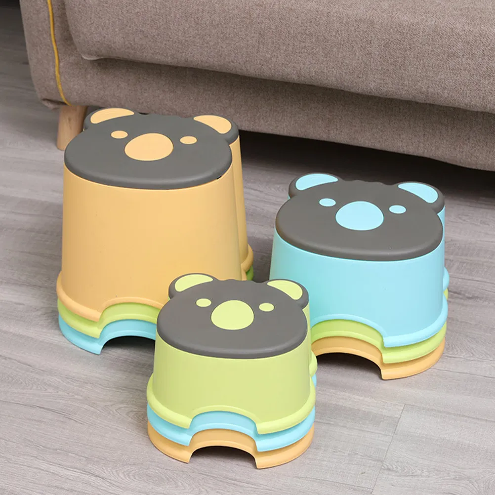 Children Stool Cartoon Low Small Plastic Step Stool Non-Slip Thickened Kids Seat for Bathroom Washing Foot Toilet Training Shoe