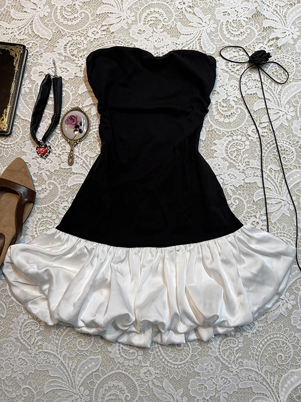 Vestido Tubo Preto Boho Original com Ombros Descidos para Mulheres, Saia Floral Vintage de Verão, Silhueta A-Line, Sem Mangas...