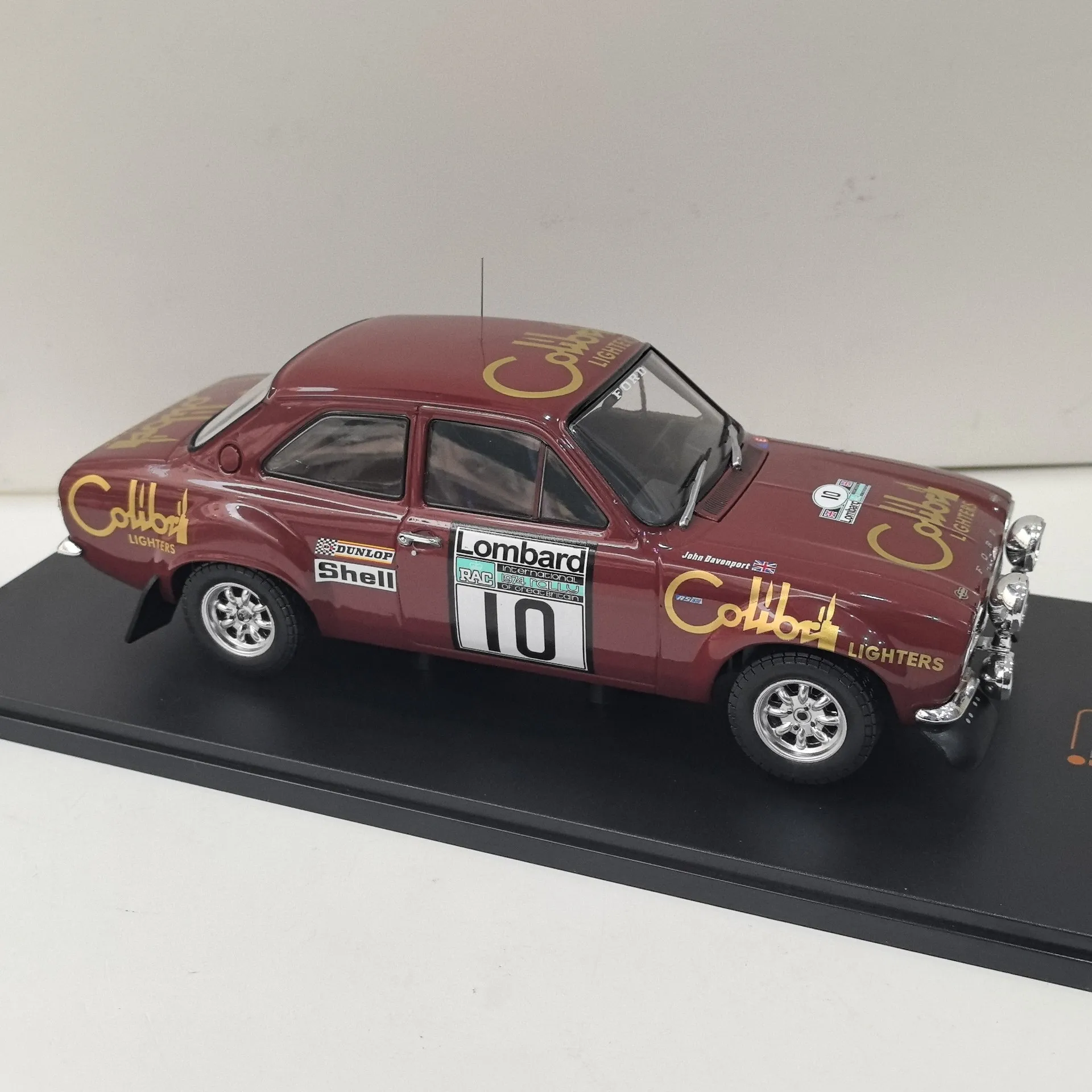 Diecast IXO 1/18 Scale FORD ESCORT MK1 RS 1600 # 10 1974 Racing C4 Alloy Car Model - view 5