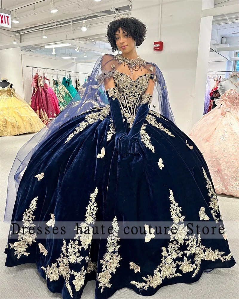 Robe de Quinceanera en velours bleu marine avec appliques en dentelle dorée, cape et gants perlés, robe Sweet 16 personnalisée, nouveautés, 2025