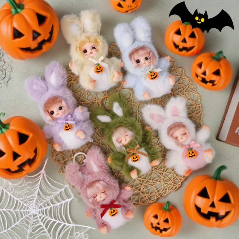 

Adorable cartoon figurine blind box fashionable toy decoration, suitable for hanging on bags or cars, cute daily desk decoration