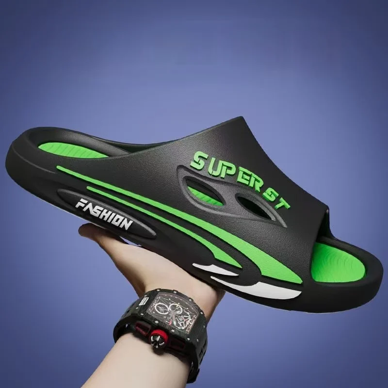 

Мужские летние новые уличные пляжные тапочки с открытым носком, мягкая подошва, нескользящие легкие домашние тапочки, тапочки для ванной комнаты, повседневные спортивные тапочки