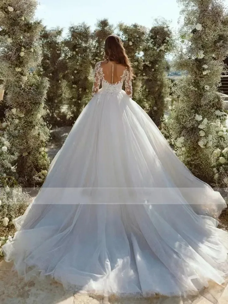 Abiti da sposa principessa Sheer O-Collo per le donne 2024 maniche lunghe Appliques bottoni posteriori abiti da sposa abiti da sposa