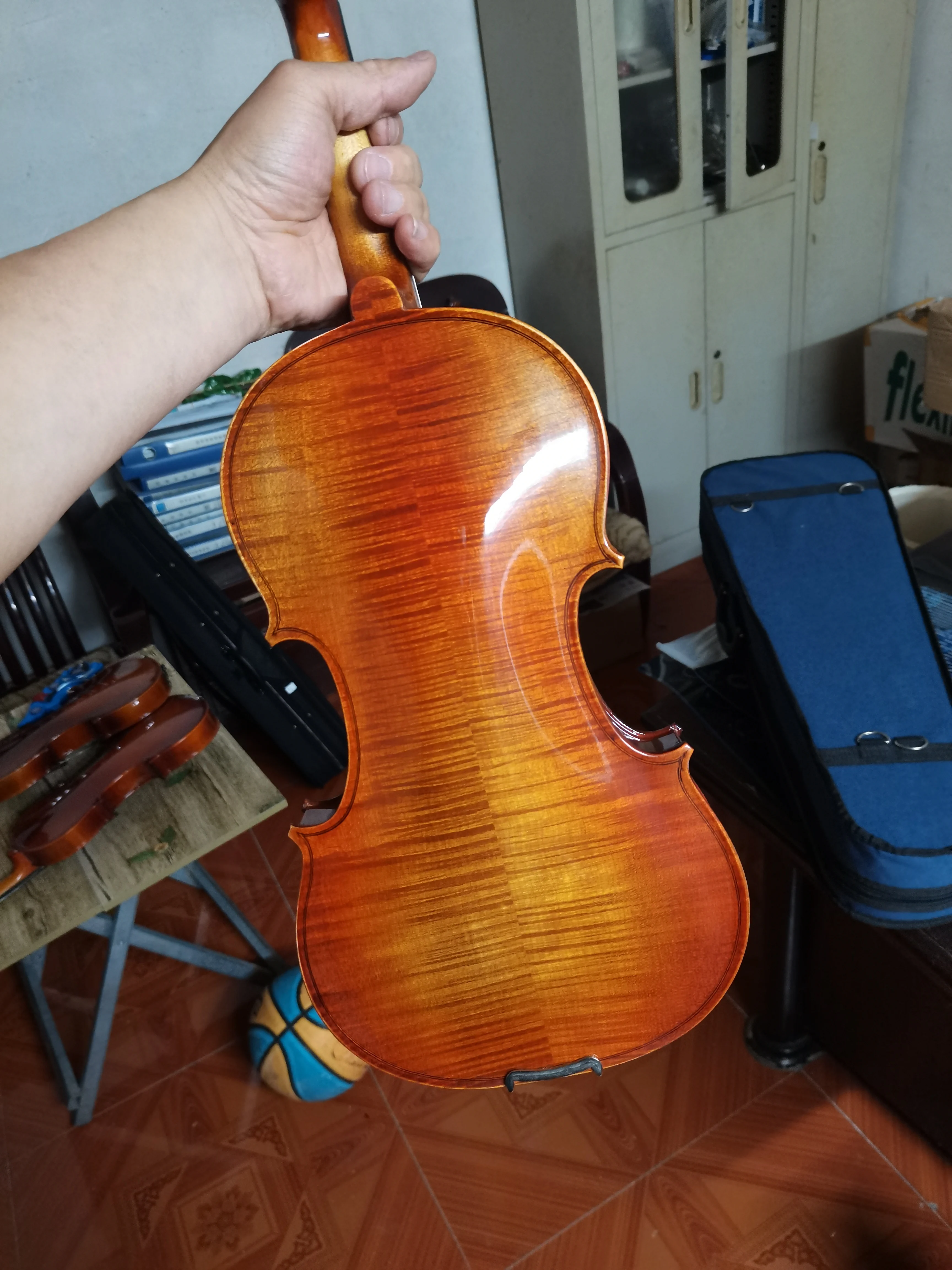 Handmade Advanced Violin, 4/4, Professional Varnish, Natural Flamed Maple, Spruce Plate, Ebony Parts with Bow Case, High Quality