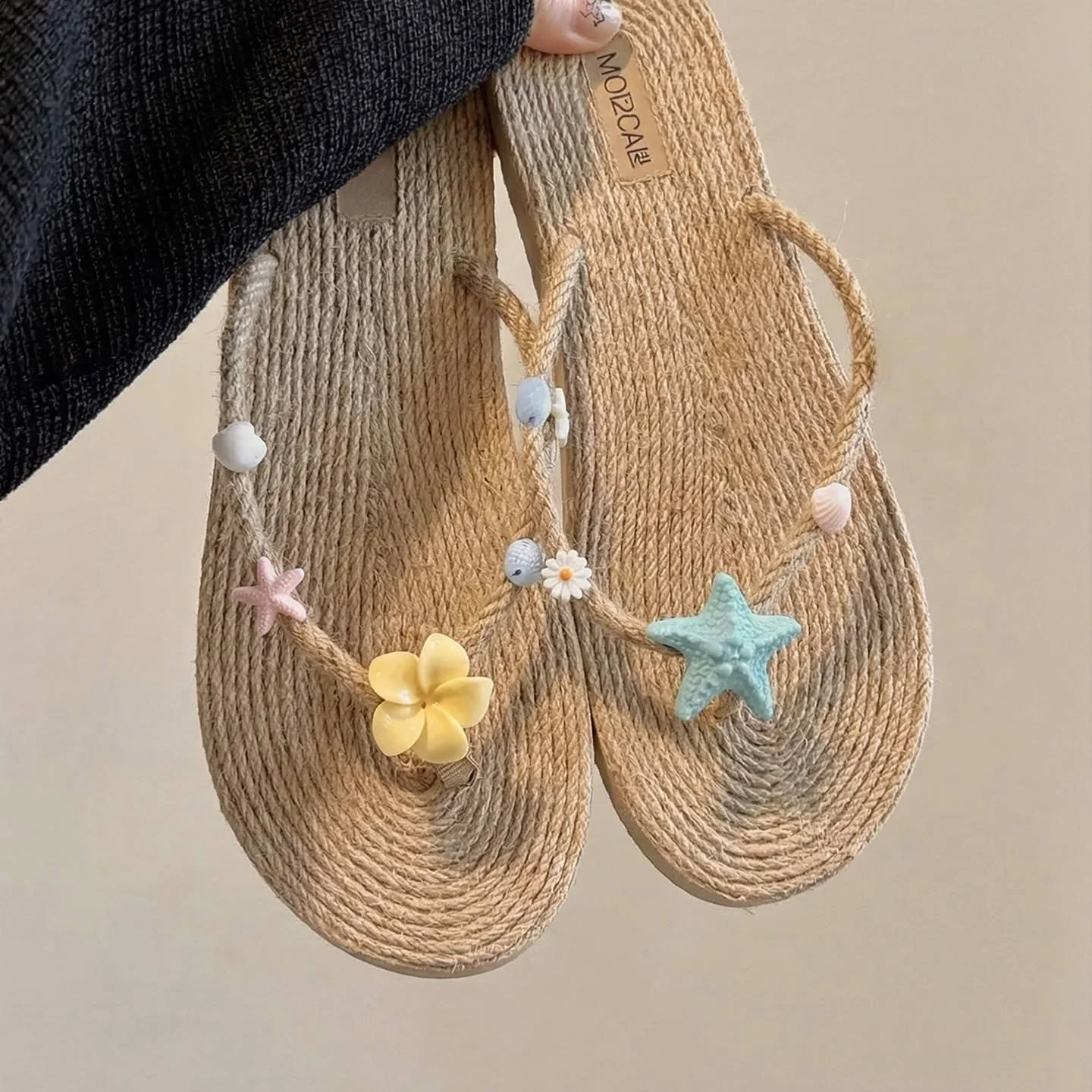 

Ocean Flower Texture Beach Shoes Casual Summer Vacation Outdoor Wear Anti-Slip Clog Slippers Korean Style Floral Women Sandals