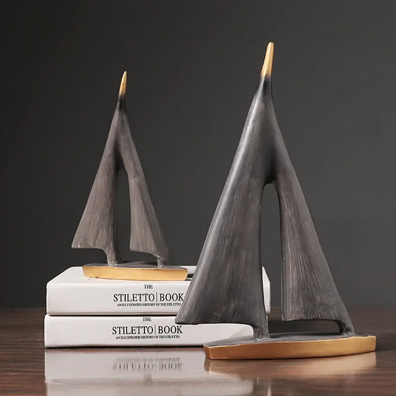 Sailboat Decoration Vintage Nordic Resin Ornaments TV Cabinet Porch Living Room Desktop Decorative Abstract Sailing Sculpture