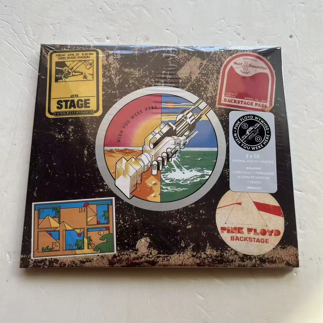 

Rock The Piper At The Gates Of Dawn Music CD Wish You Were Here Album 2pcs Music Record Cosplay Walkman Car Soundtracks Box Gift