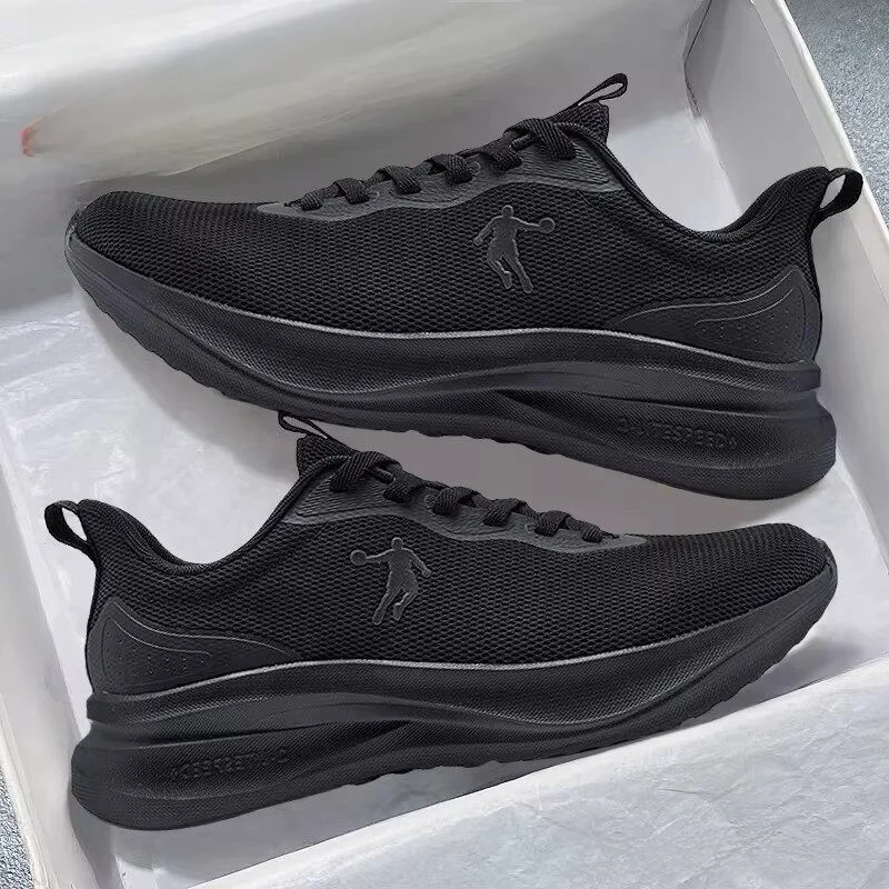 men's-breathable-running-shoes-lightweight-shock-absorption-casual-black-running-shoes-summer-new-model-mesh-up-sneakers