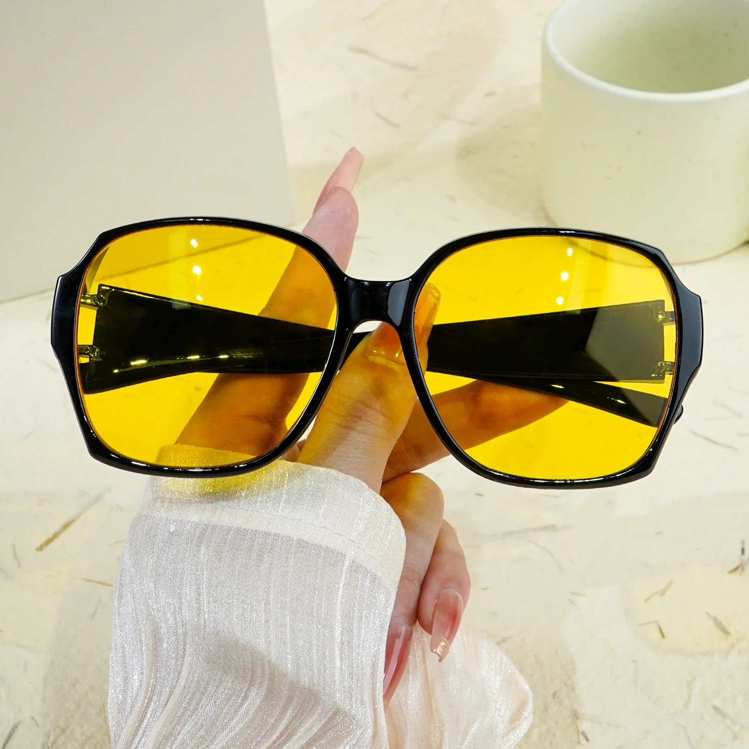 Fit-Over-Brille Retro übergroße quadratische Nachtsicht-Sonnenbrille, V400-Schutz, stilvoll für Outdoor-Sportfahrten – Detail 9