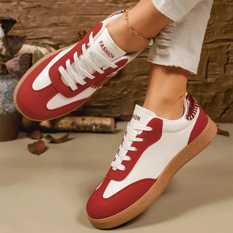 

Women's 2026 New Lace-Up Sneakers Vintage Style Platform Shiny Decor Comfortable Daily Casual Shoes