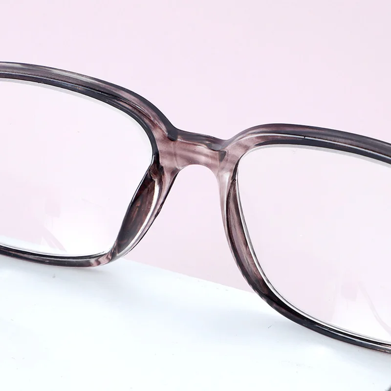 High Diopter Presbyopic Glasses Men and Women Fashion Stripe Design Presbyopic Glasses Diopter +450 +500 +550 +600