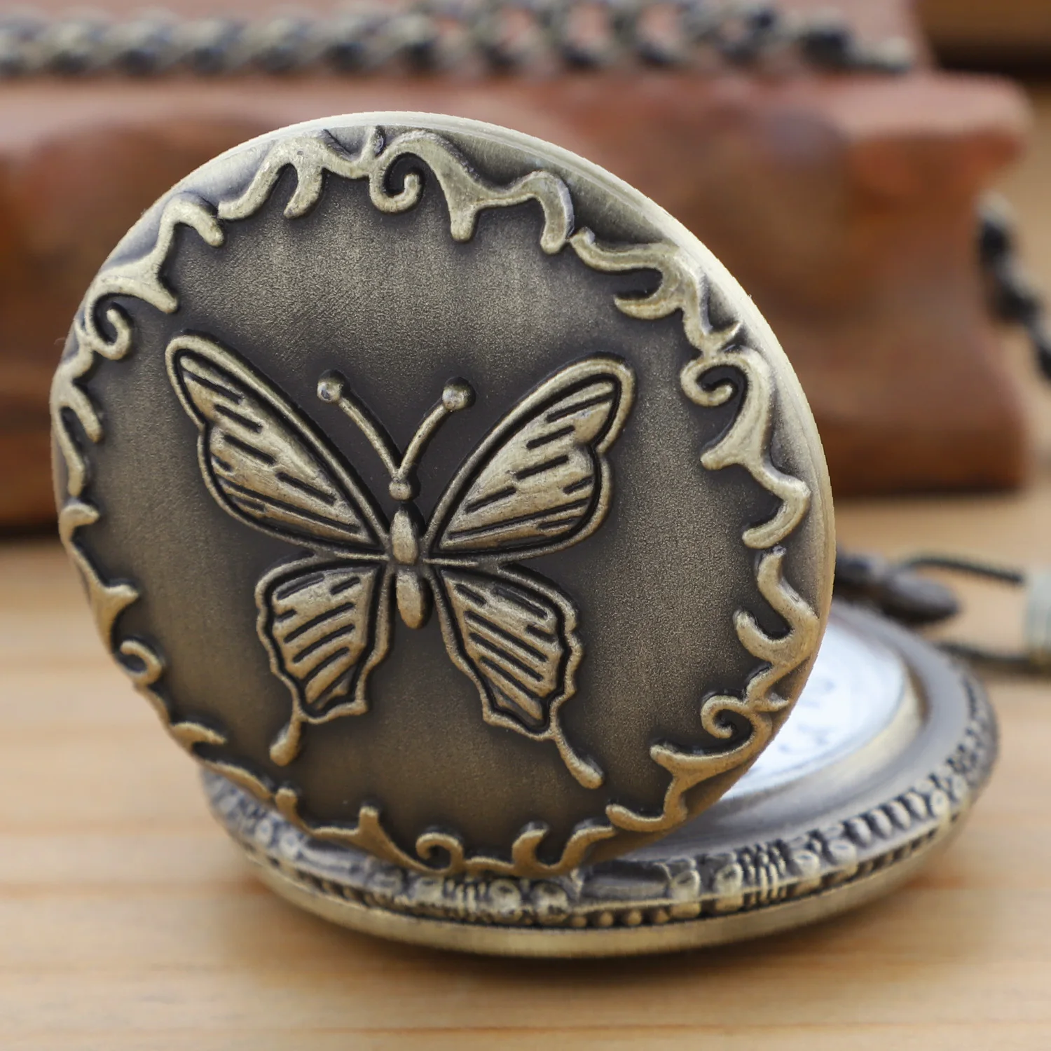 ريترو كوارتز ساعة الجيب فراشة نمط خمر ساعات الجيب على مدار الساعة للرجال النساء مع سلسلة فوب مجوهرات اكسسوارات هدايا