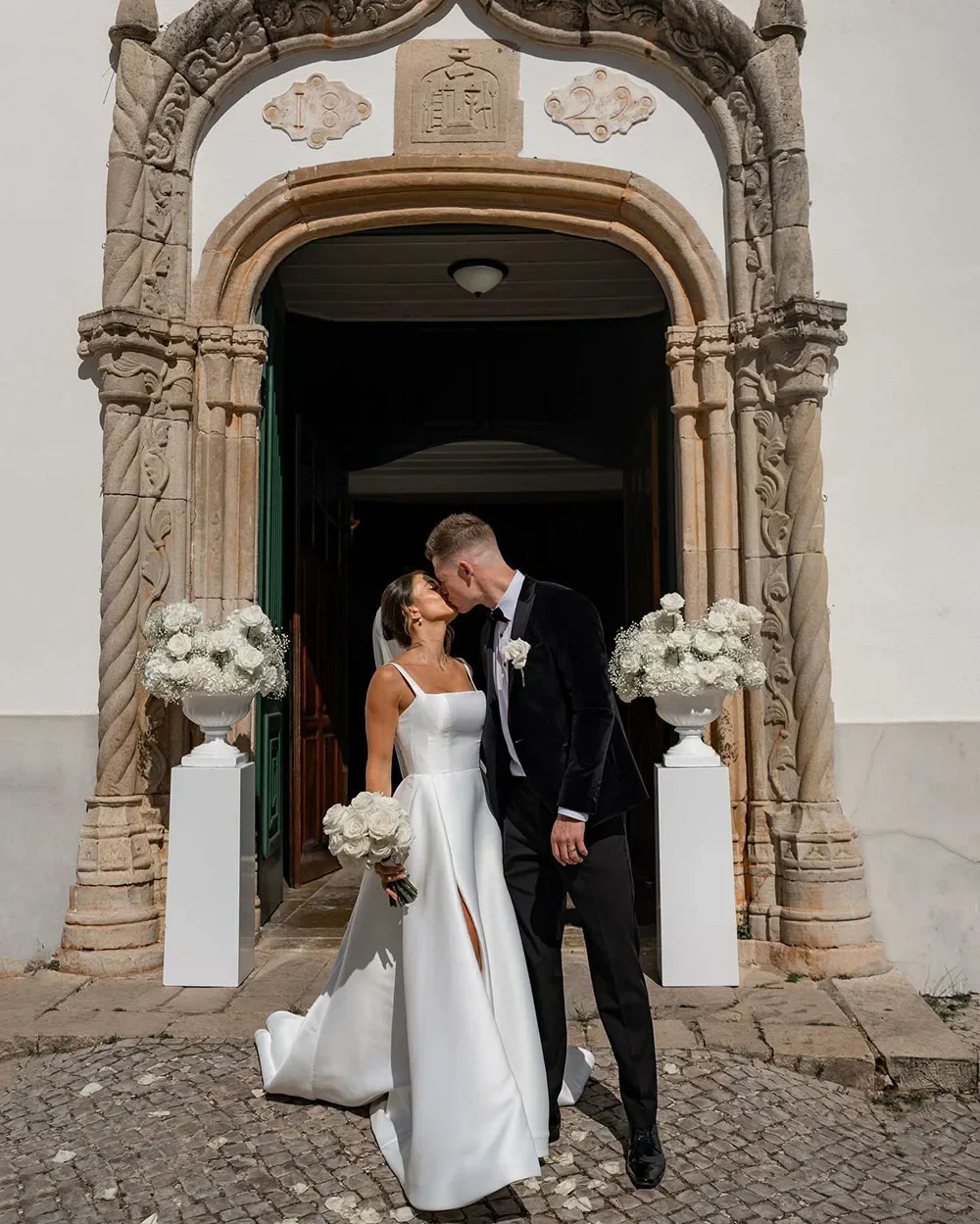 Flavinke personalizado elegante split vestidos de casamento para noivas sem costas vestido de festa de casamento cetim cintas de espaguete vestido de noiva
