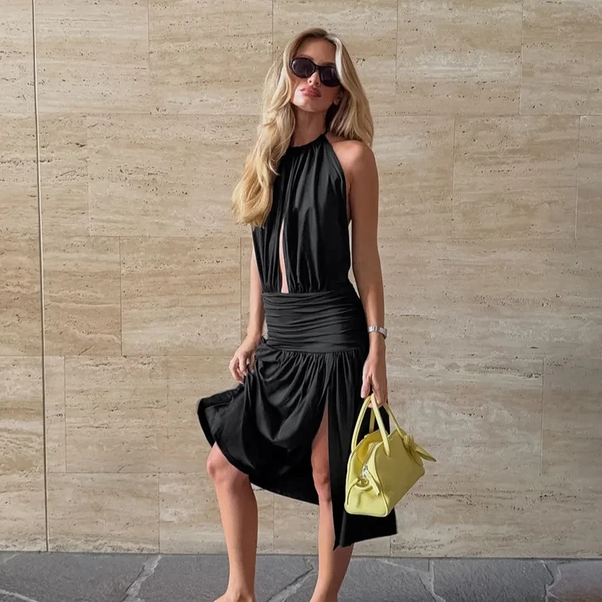 

2026 New Summer Black Temperament Elegant Design Fashion Versatile Low Waist Slit Sexy Backless Halter Neck Dress Women