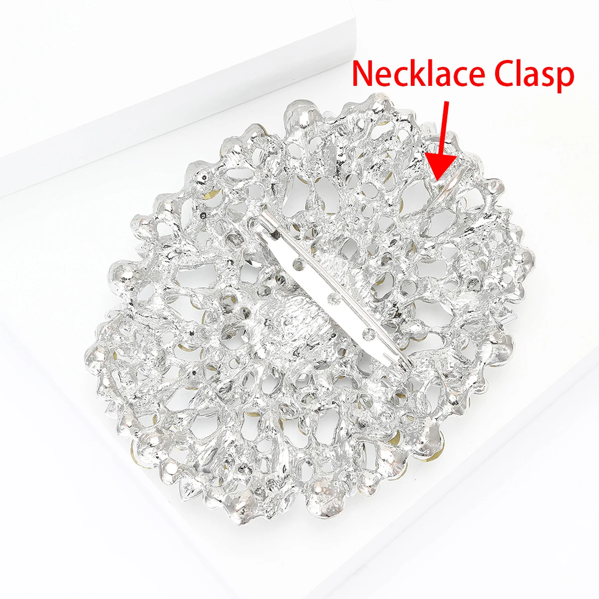 Beaut&Berry Shiny Round Large Glass Brooches for Women Unisex Rhinestone Pins 6-color Available Casual Party Accessories Gifts