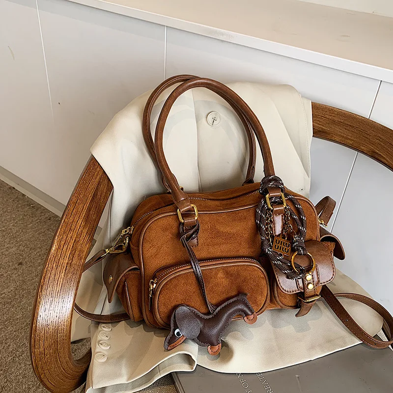 

Brand Designer PU Leather and Faux Suede Patchwork Women's Shoulder Bag Retro Pendant Crossbody Bag Pillow Handbag