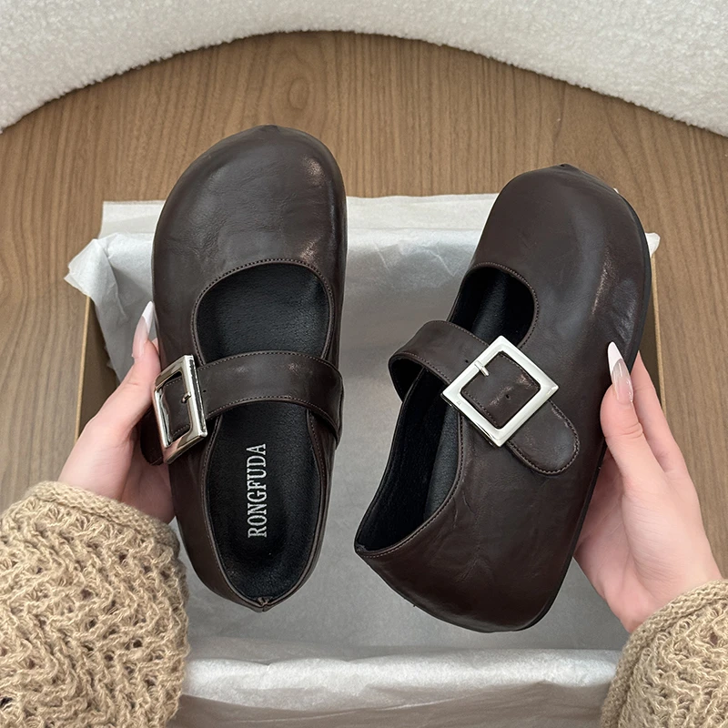 Outdoor Shallow Ladies Elevator Shoes Thick-soled Height Increasing Women Mary Jane Shoes Fashion Belt Buckle Platform Shoe New