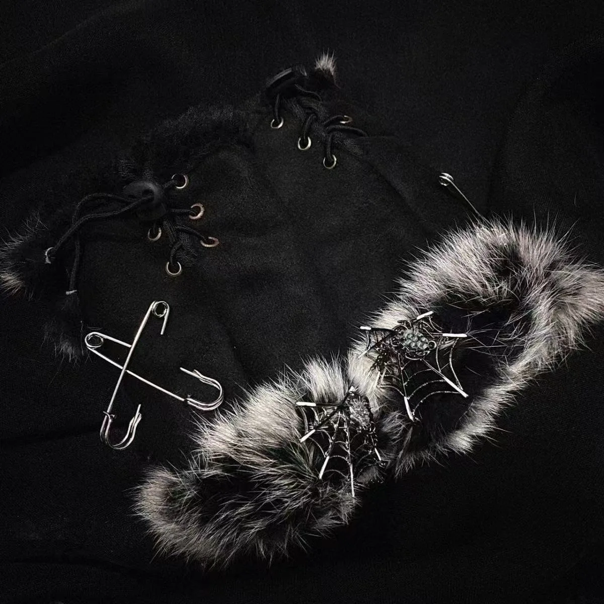 Gants sans doigts en peluche pour femmes, mitaines optiques chaudes, dragonne, cosplay de fête hip-hop, sexy, punk, noir