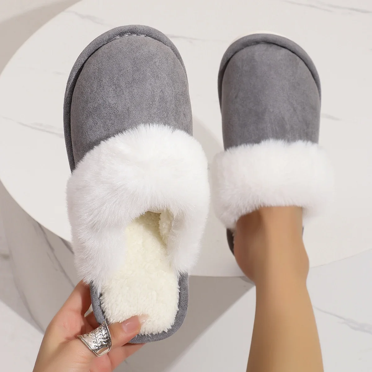 

Women's solid color fluffy home warm slippers, soft soled plush lined slippers, anti slip silent shoes