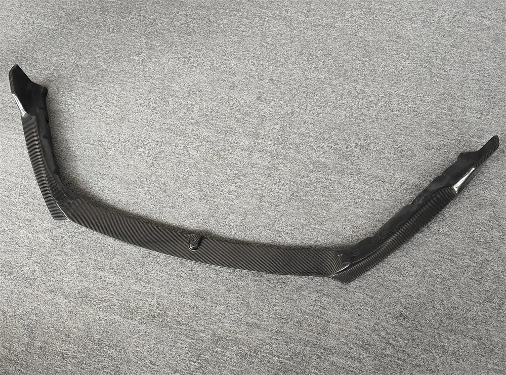 

Комплект обвеса F-TYPE: передний бампер B-стиль из настоящего карбона, сплиттер переднего бампера, обвес