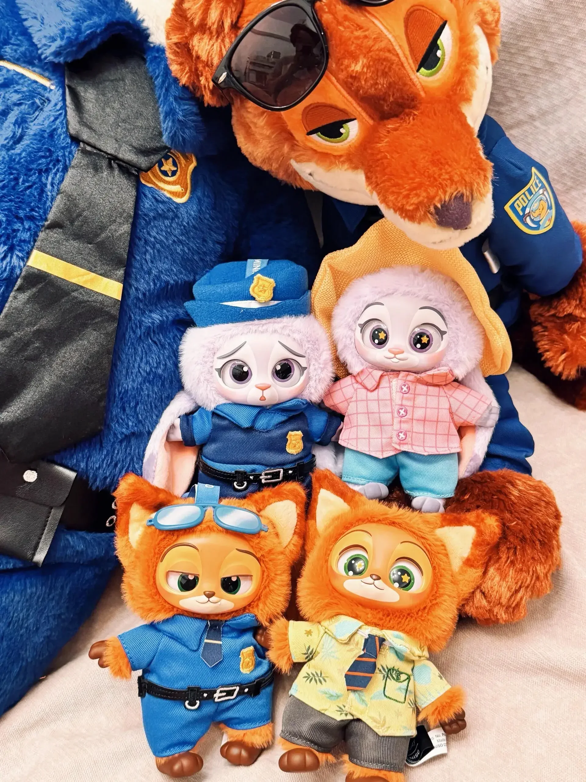 กล่องตาบอดตุ๊กตาไวนิลของซูโทเปีย จี้ยอดนิยมออนไลน์ ตุ๊กตา ตุ๊กตาอินเทรนด์ และของขวัญสำหรับเด็กผู้หญิง