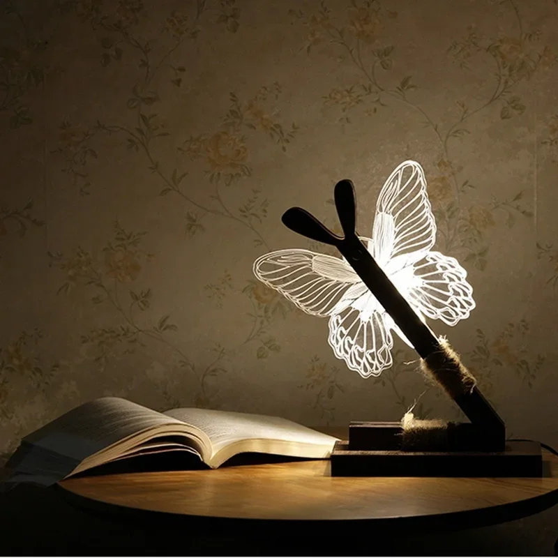 ผีเสื้อน่ารัก 9 LED Night Light Home Room Decor 3D USB ชาร์จไฟ US ปลั๊กโมเดิร์นบทคัดย่อ Light Decor