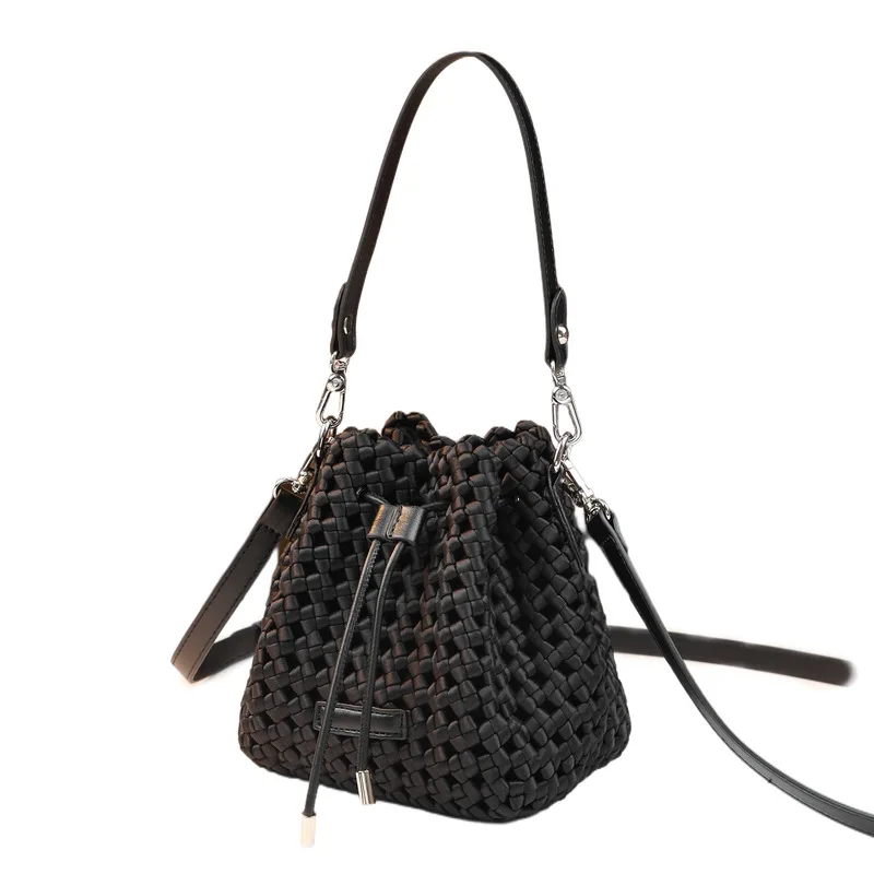 2026 New Handbag Bucket Bag Fully Hand-Woven Bag Niche Design Light Luxury Single Shoulder Crossbody Bag Women