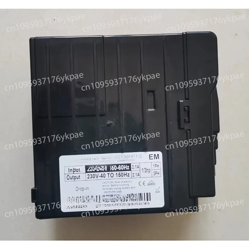 

Новый вариант подходит для инверторных холодильных компрессоров VCC3245607F14 SDGZ11C001FL Плата привода хорошо протестирована.