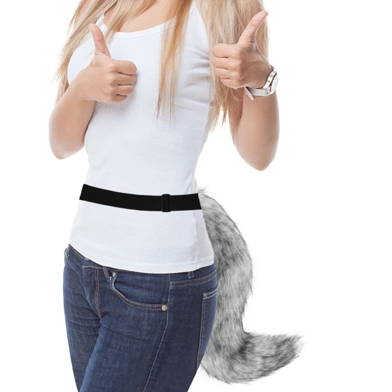 E15f Foxes Tail, Faux Furs