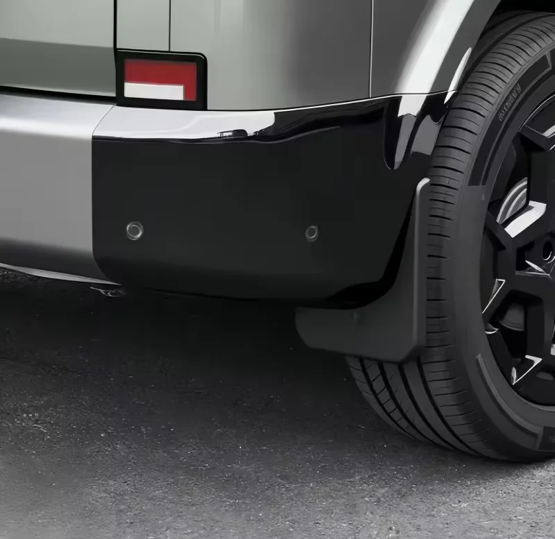 Fit for BYD 2025-26 Leopard 7 Modified Paint Black All Inclusive Anti-collision Decorative Co Car Front Rear Bumper Corner Trim