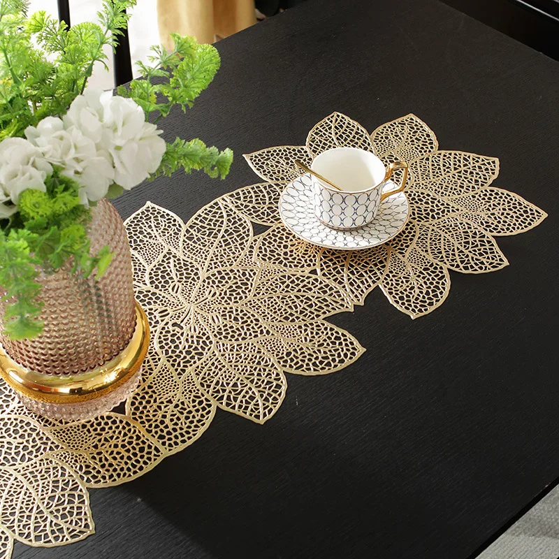 1PCSGilding PlacematPVCDining Table Cushion Zijinhua Gilding Hollow Scarf Table Runner Cross-Border Light Luxury High Temperatur