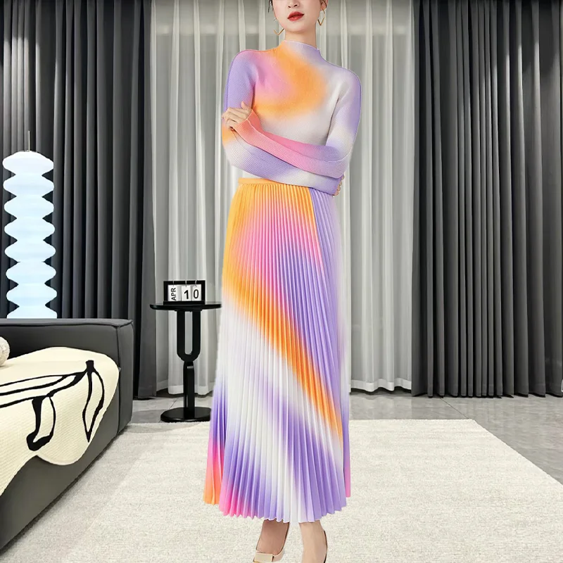 

Miyake Pleated Skirt Set Women 2025 Spring and Summer New Gradient Color Pleated Half-body Skirt Set Women's Two Pieces Wearing