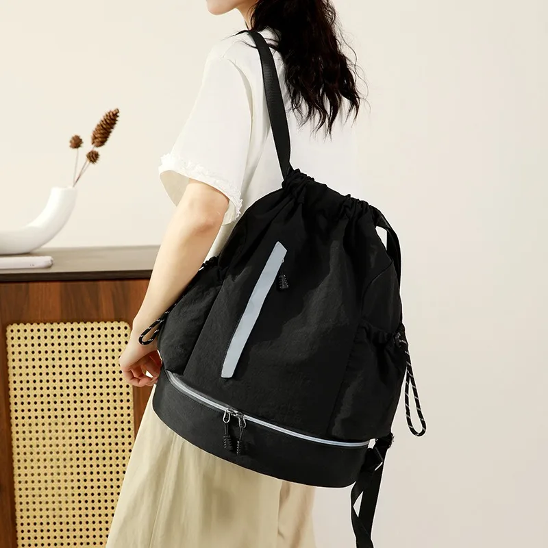 Fashionable and lightweight outdoor basketball bag with reflective strip for sports, fitness, leisure, drawstring backpack