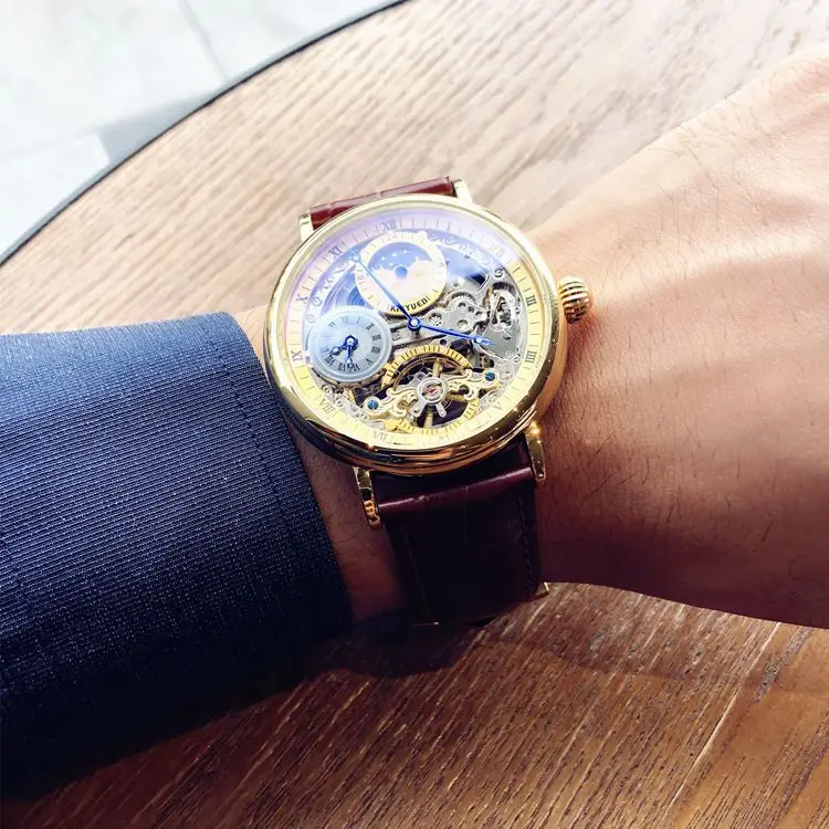 2025年新型中空自動巻き機械式腕時計メンズファッションウォッチ