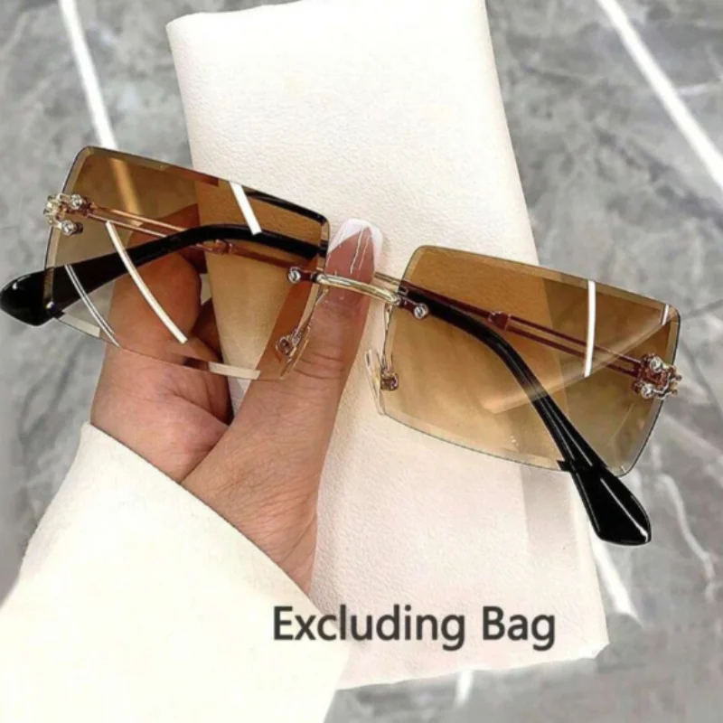 1 Pair of Classic Retro Small Frame Fashionable Glasses Used for Bohemian Style Sunglasses Accessories