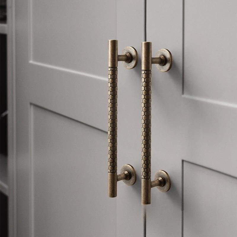 Nordic style distressed drawer single hole handle antique copper wardrobe door handle solid zinc alloy