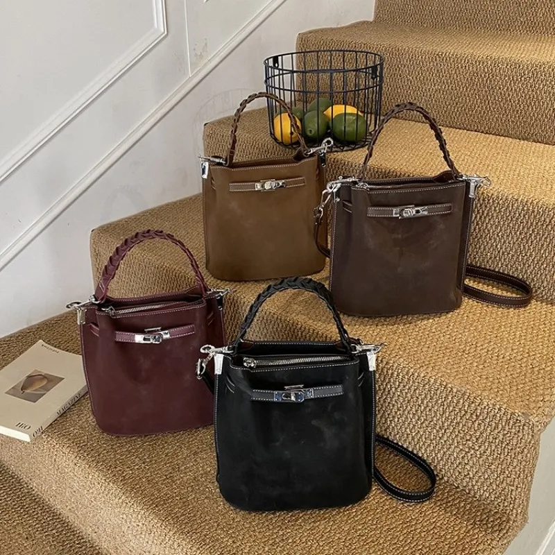 Graceful Dainty Handbag Office Commuting Work Meeting 2025 New Model Stylish Exquisite Glamorous Timeless Versatile