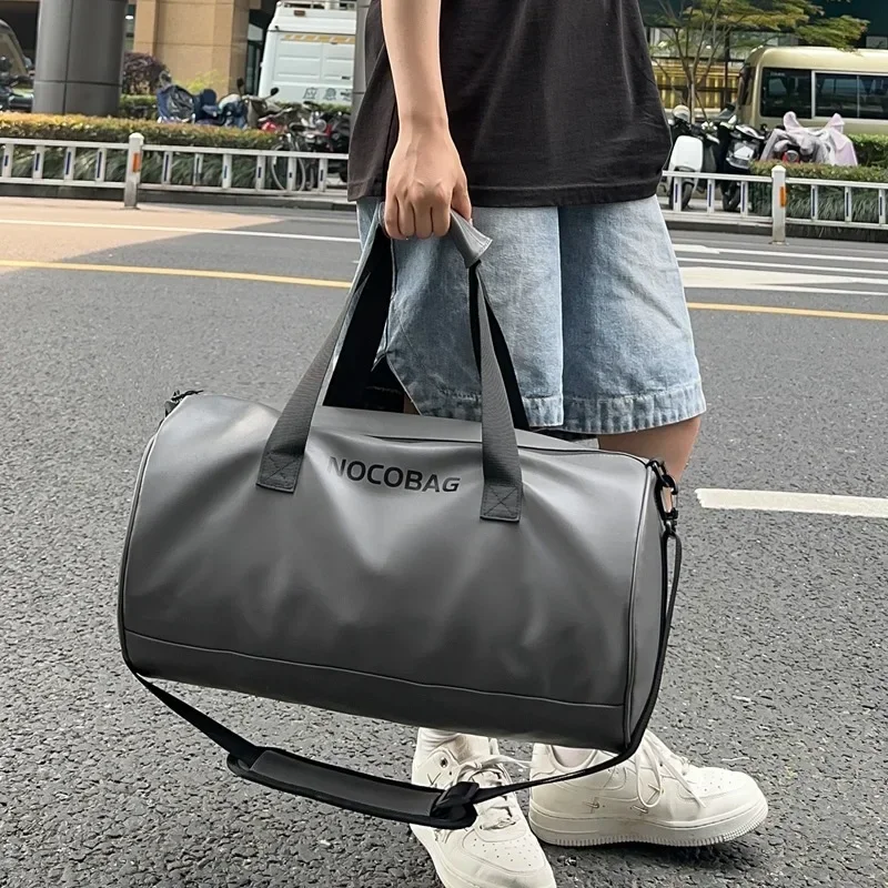 Fitness Bag for Men Large Capacity Sports Bag Cylindrical Training Handbag Leather Men's Short Distance Business Travel Totes