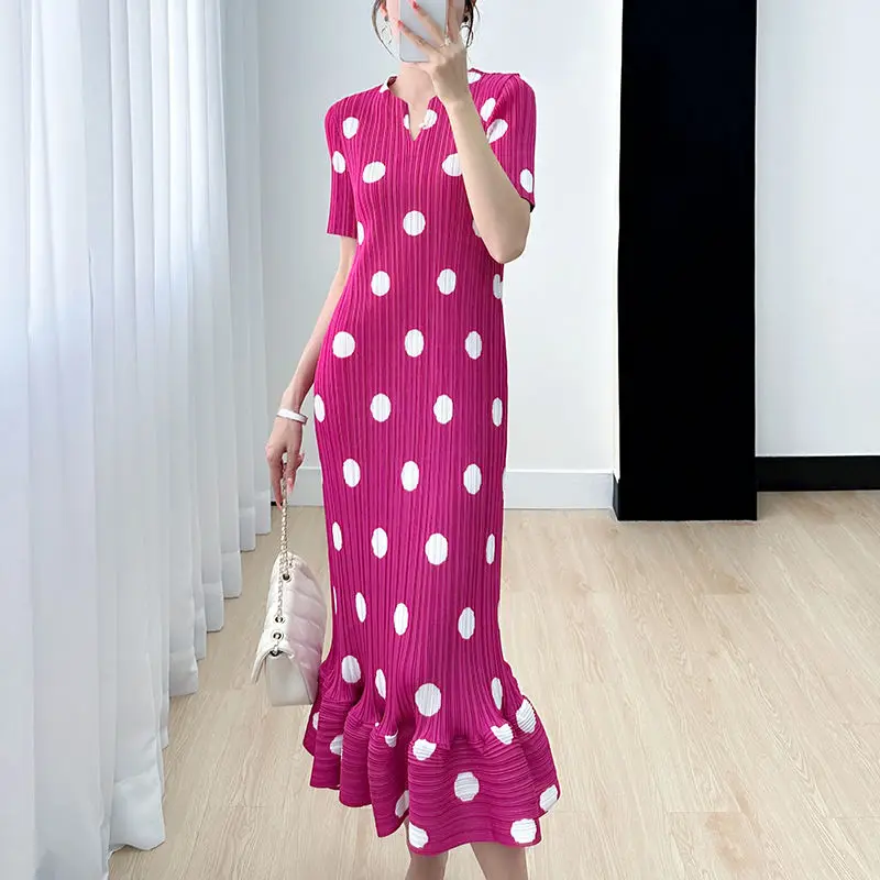 

Comfortable polka dot ruffle hem short sleeved slim fit dress for summer new style summer vintage dress LOOSE FIT